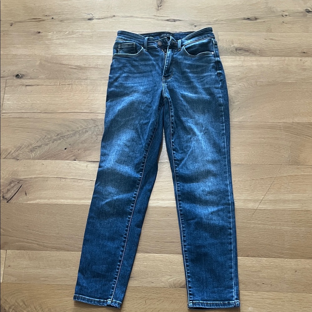 Judy Blue High Rise Dark Blue Jeans nwt
